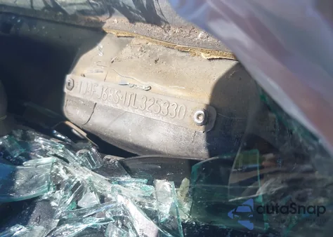 1996 Jeep Cherokee Sport/Classic z USA, uszkodzony, nr VIN 1J4FJ68S4TL325330